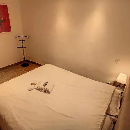 1 Bedroom Forville, 4 Min Palais,plages,croisette Апартаменты